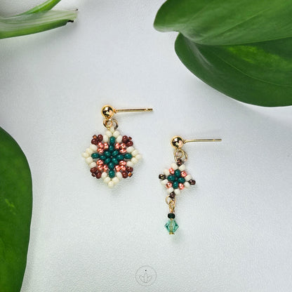 Gold Tota Studs